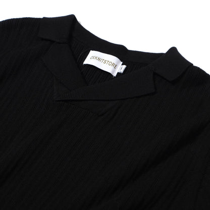 Black Ribbed Knit Polo for Men from the 60s – Minimalist Retro Shirt