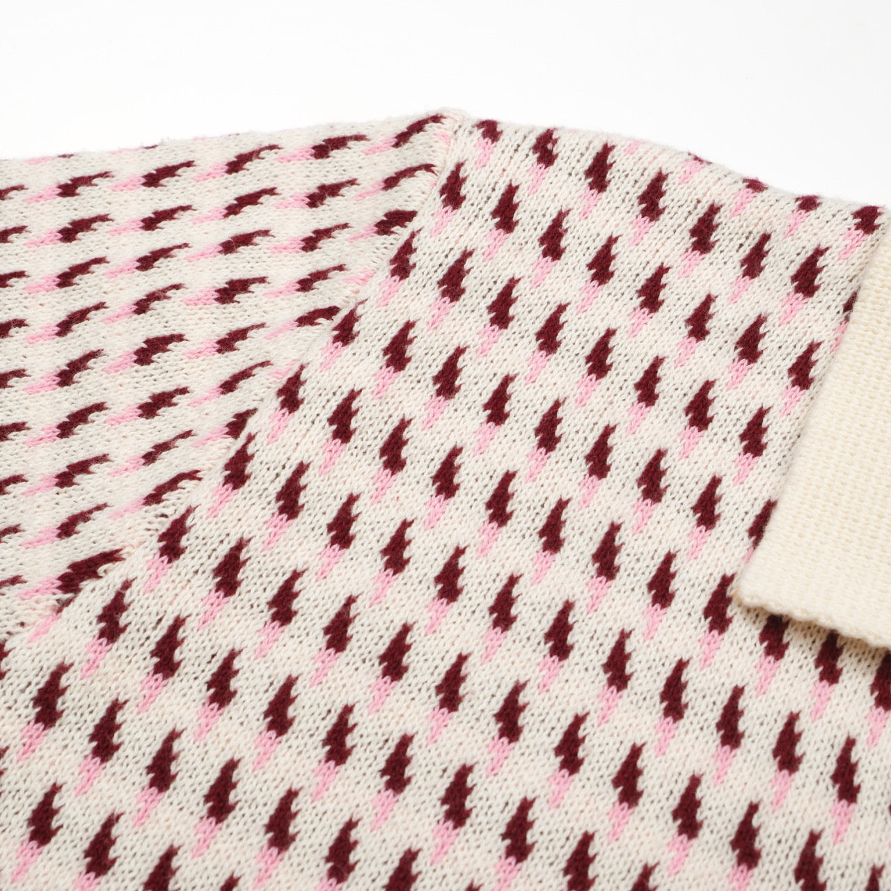 Cream Knitted Polo for Men from the 60s – Burgundy Micro Pattern Retro Style