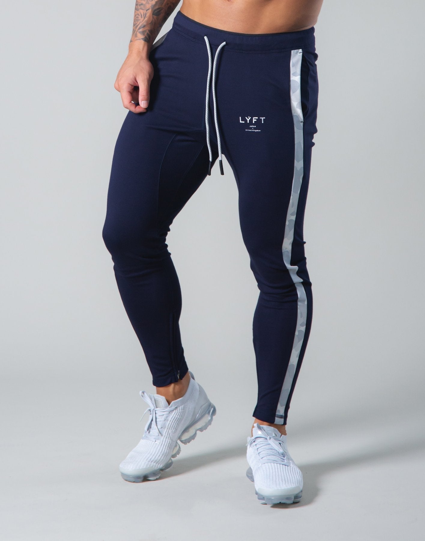 Dark Blue / XXXL (Size 38)